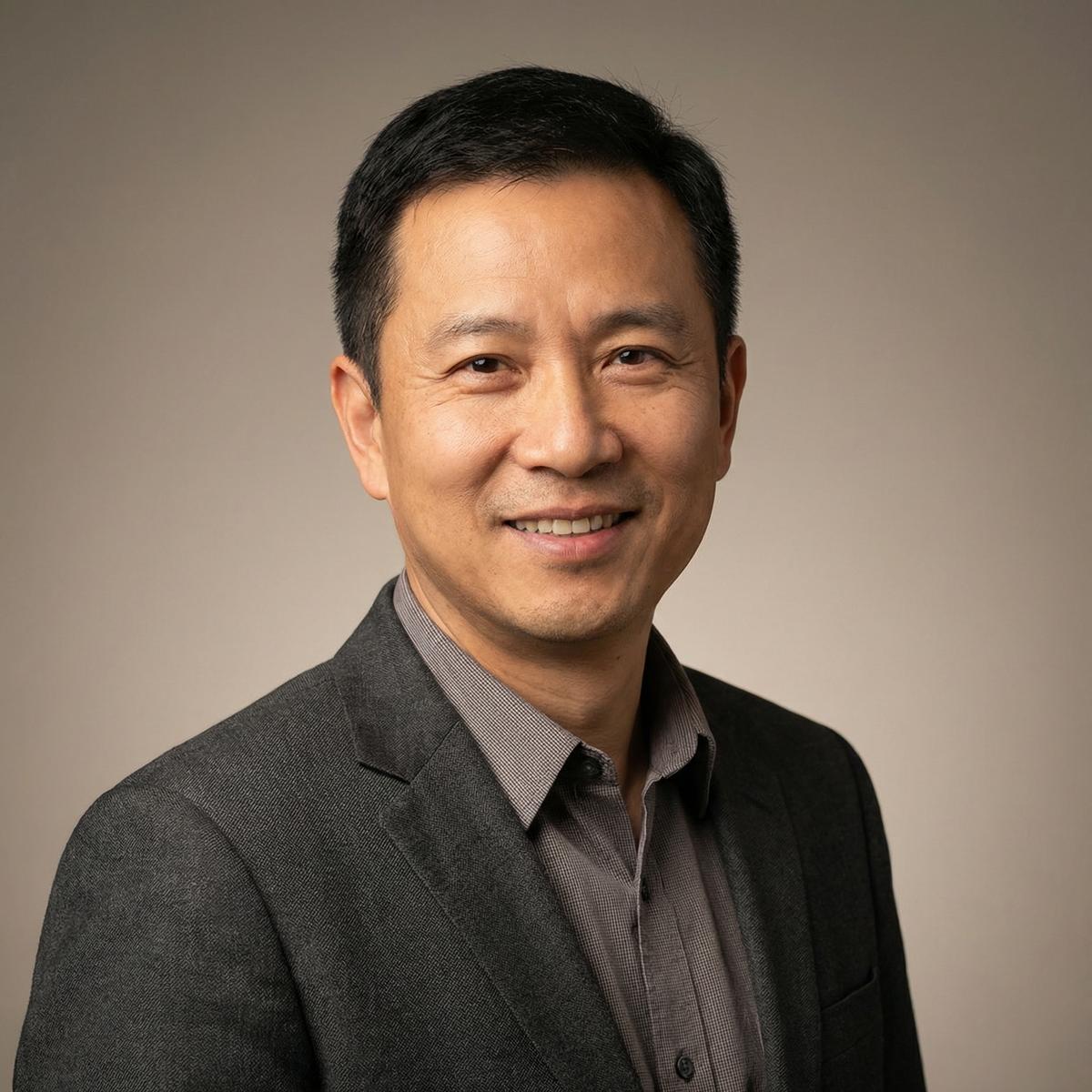 蜜芽影视导演顾问陈思远